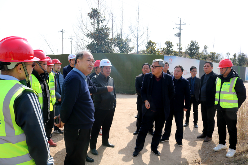 金寨縣委常委、常務(wù)副縣長(zhǎng)汪洪濤一行到史河（金寨段）防洪提升工程-7#防汛大橋項(xiàng)目調(diào)研