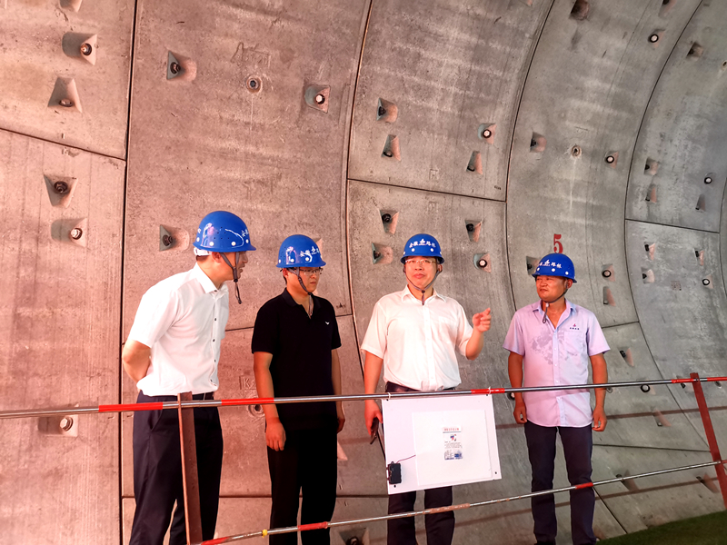 公司黨委書記、董事長錢申春到合肥軌道3號(hào)線南延線2標(biāo)項(xiàng)目檢查指導(dǎo)1