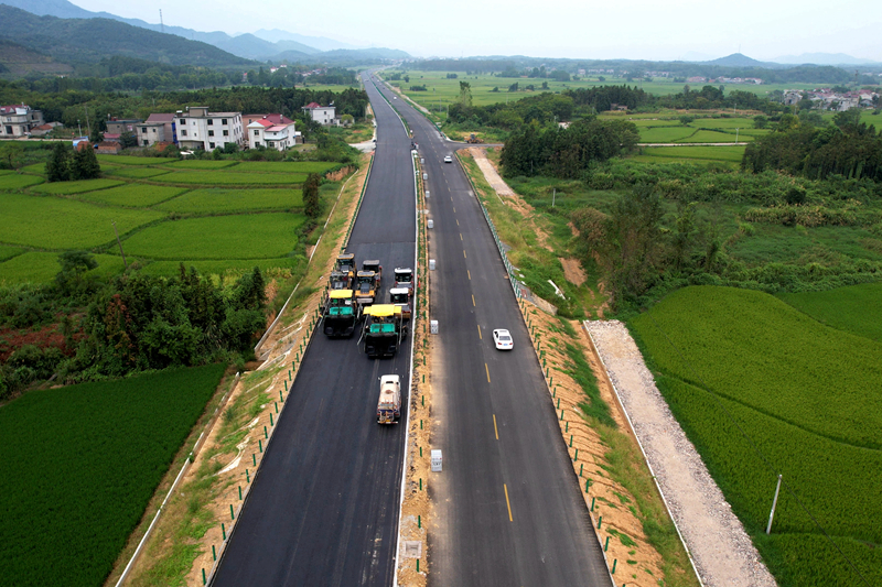 【路橋“競(jìng)”行時(shí)】G530查橋至牛磯段:用心用力加速“皖贛”交通互聯(lián)4
